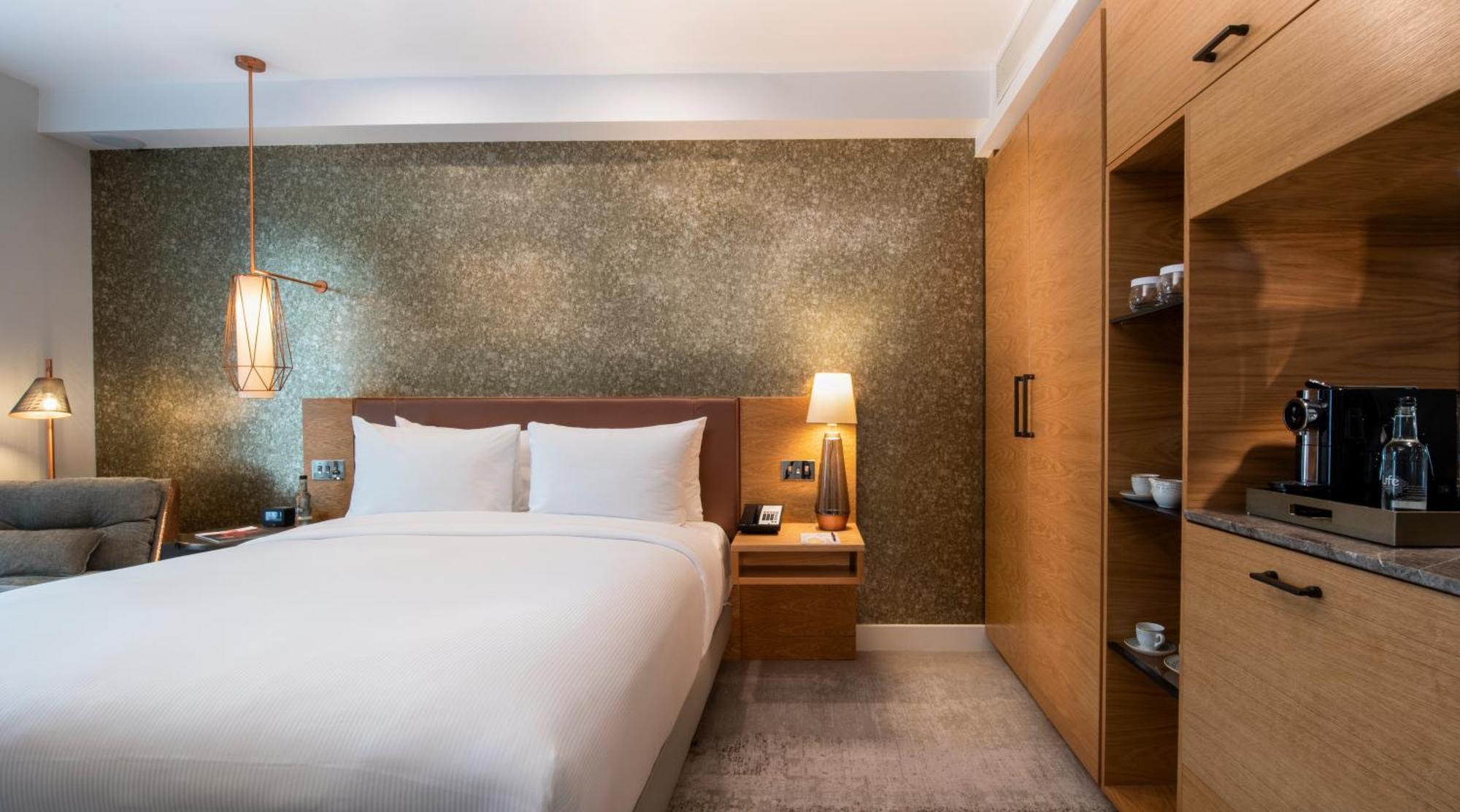 Lincoln Plaza Hotel London, Curio Collection By Hilton Luaran gambar